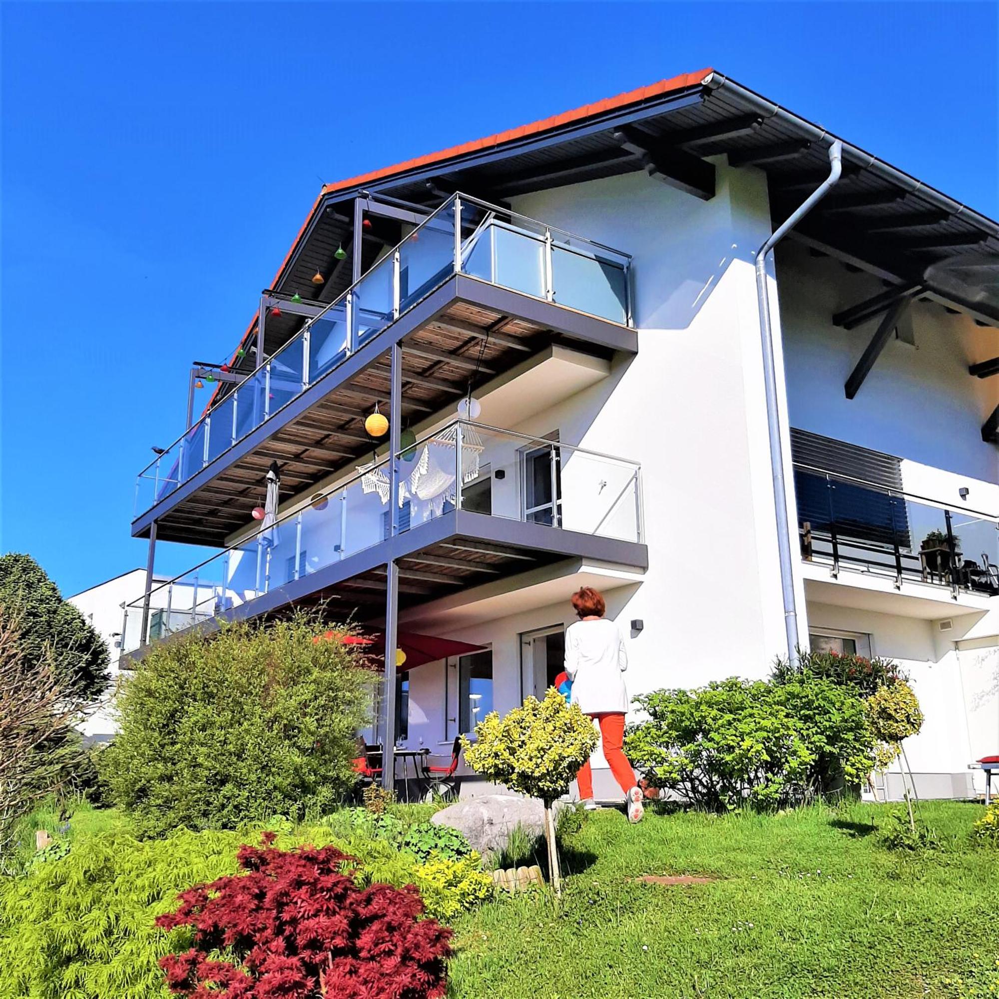 Haus Am Weinberg Apartment Зикирхен-ам-Валерзи Екстериор снимка